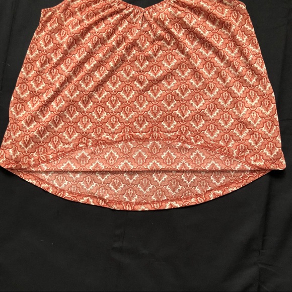 H&M- TANK - Picture 4 of 5